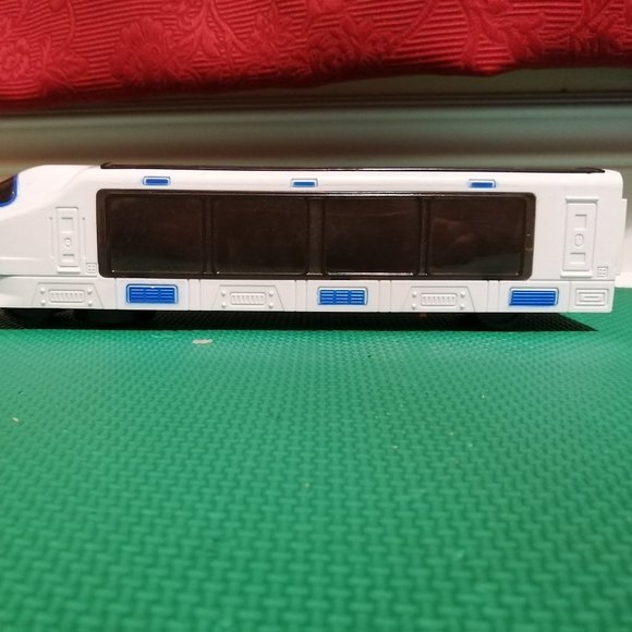 Electronic Toy Train Car - plays music and moves on its own - Picture 2 of 4